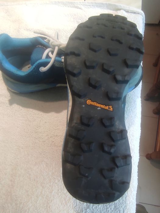 Adidas Terrex 305