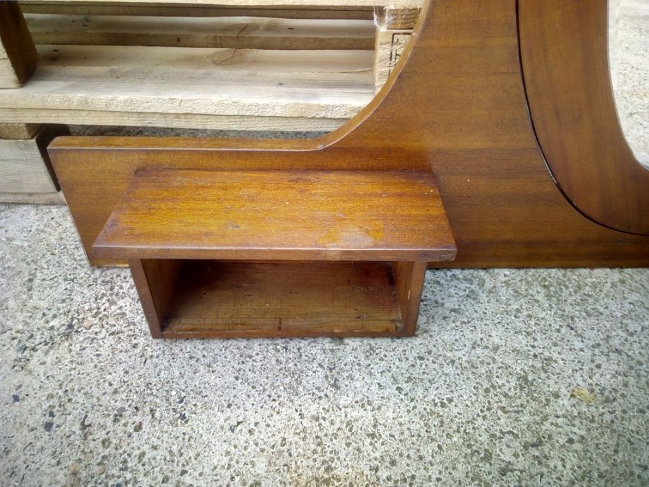 Старо дървено огледало за скрин