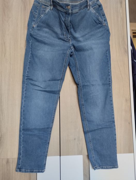 Дамски дънки голям размер