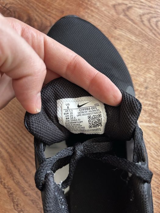 Дамски оригинални маратонки Nike