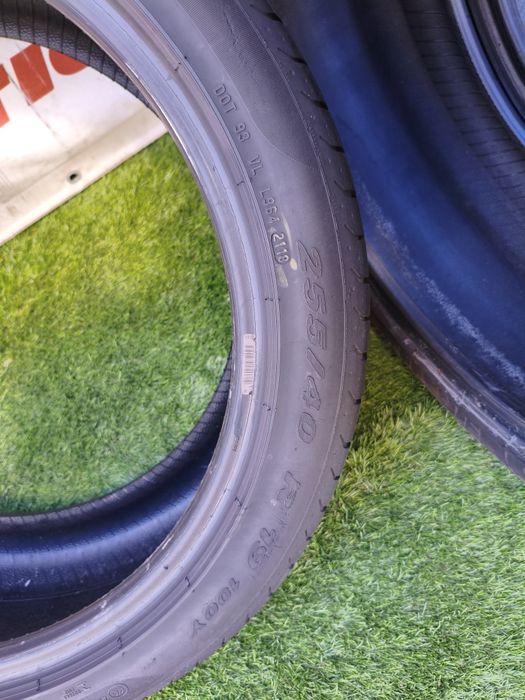 255 40 19 Pirelli Imperial