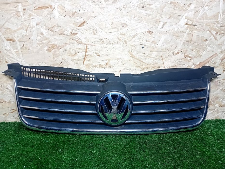 Решётка радиатора Volkswagen Passat B5+