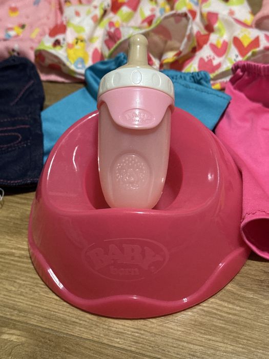 Гардероб Babyborn + лот дрешки