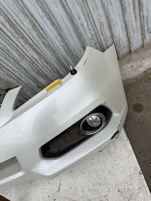 Бампер передний Субару