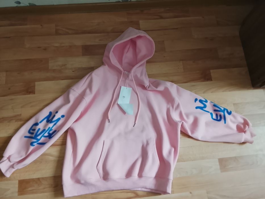 Продам новый костюм, подойдёт до 50 р