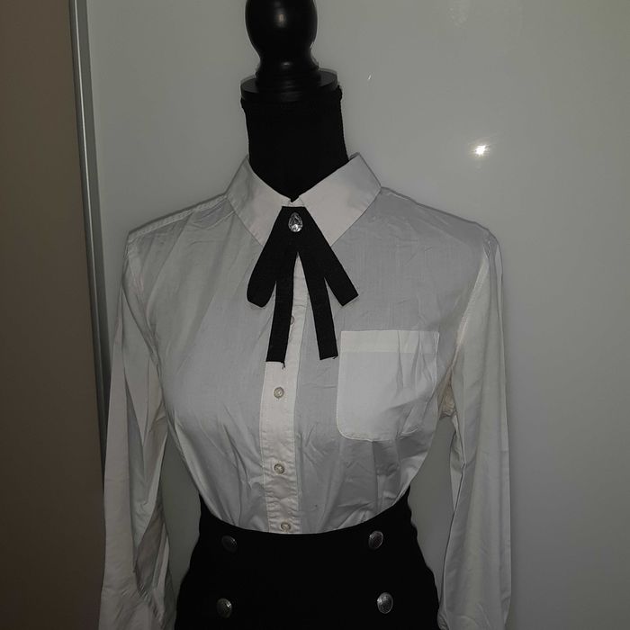 Brosa superba cu bijuterie Meli Melo fundă gât guler office