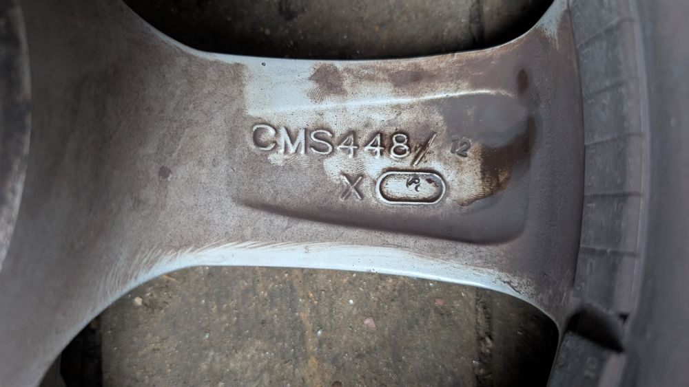 Джанти ATS 17 5×112 с зимни гуми Minerva