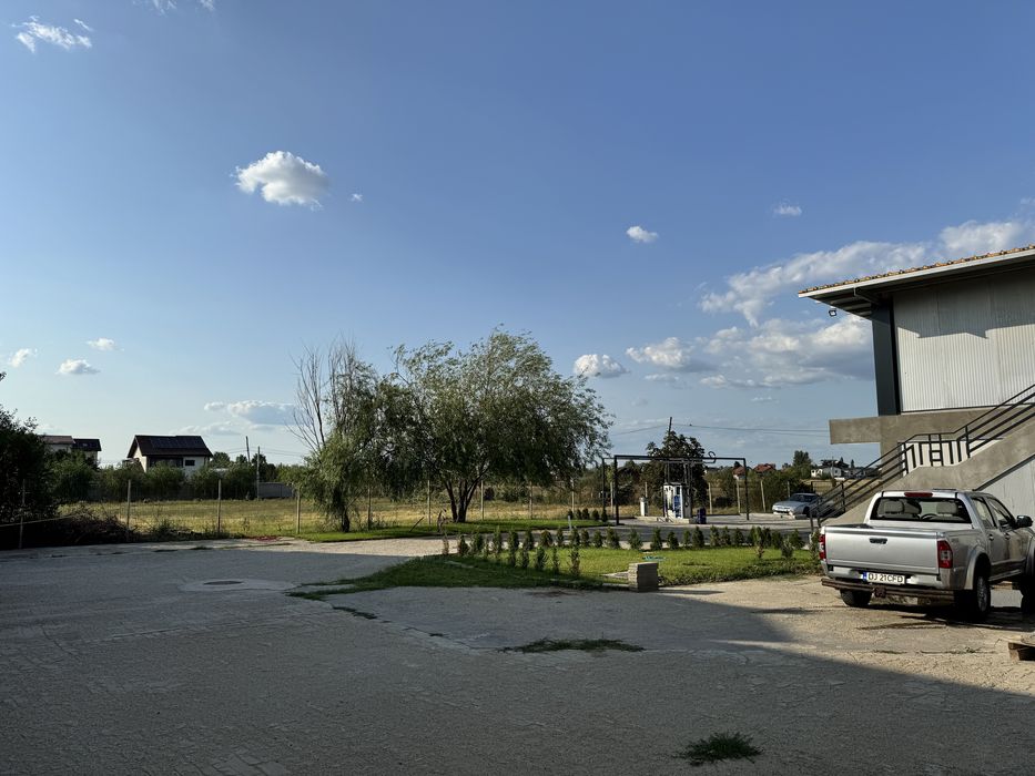 Vand hale de productie si cladire de birouri Carcea Str. Aeroportului