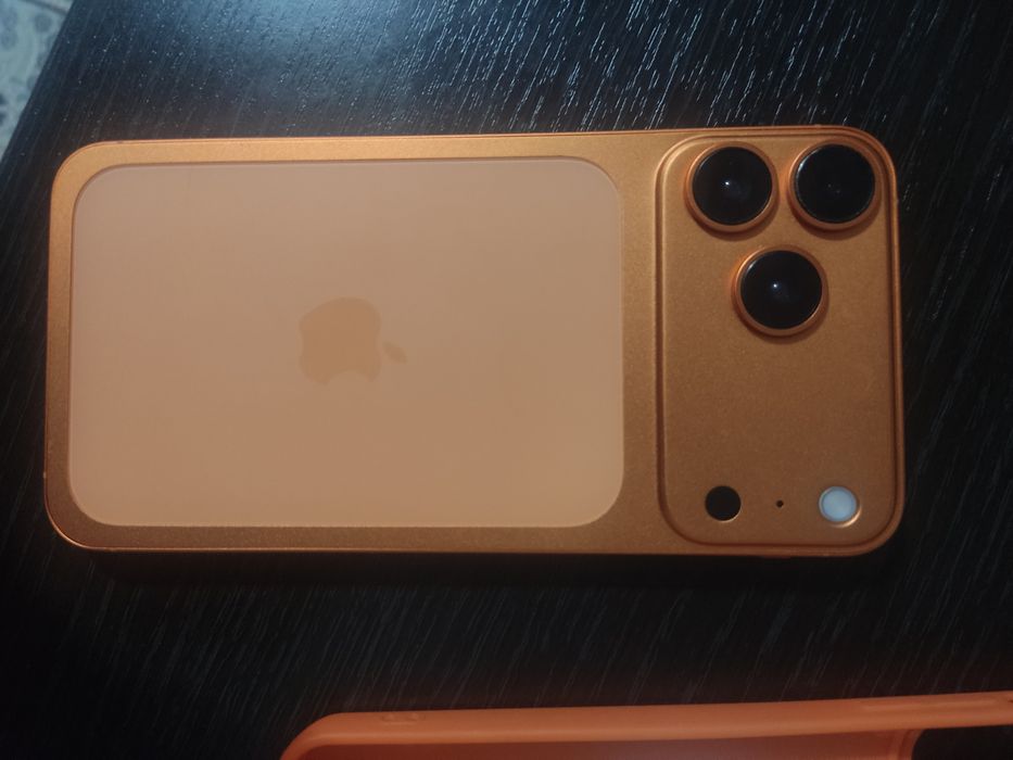 iPhone 17 pro max в корпусе XS max