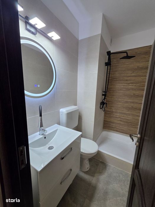 Pajura renovat complet — fotografia 1