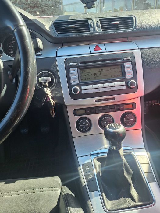 VW PASSAT an  2008