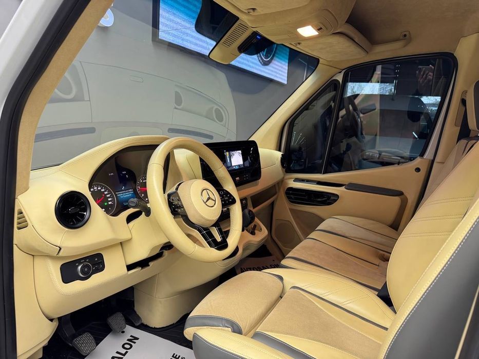 Продается Mercedes Benz Sprinter 317 CDI VIP