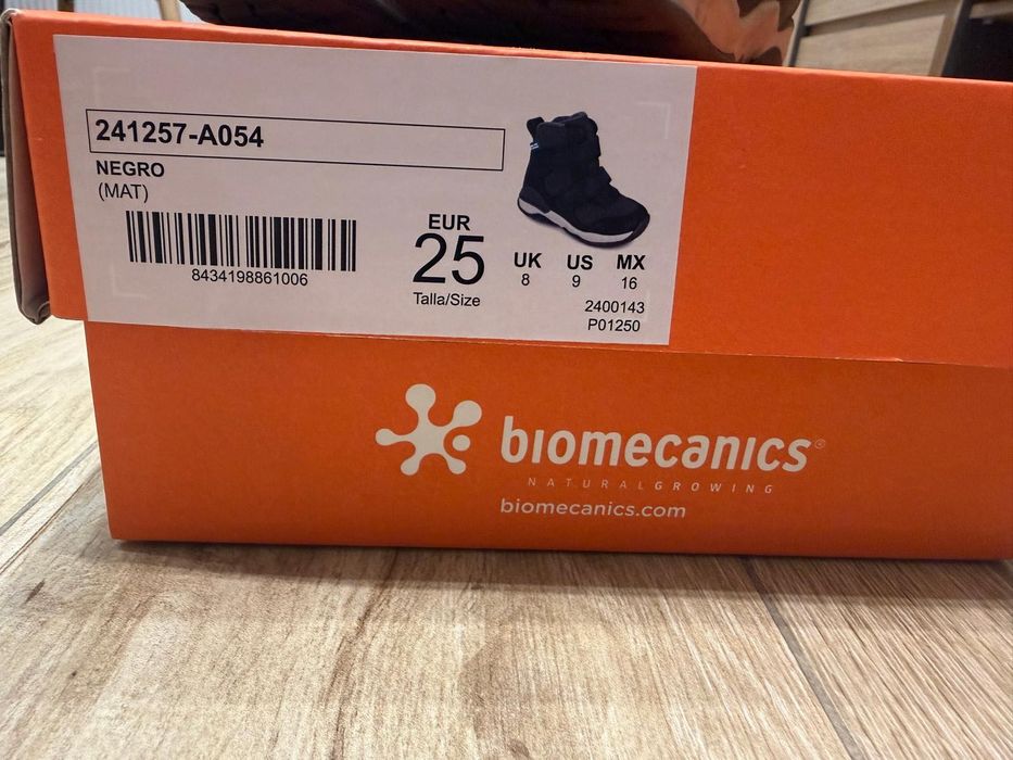 Cizme Biomecanics 241257 marimea 25