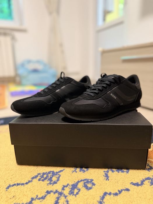 Adidasi Boss nr 41