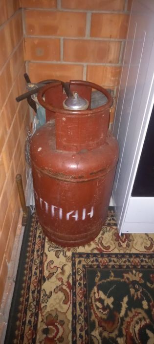 Продам газплиту и газбалон