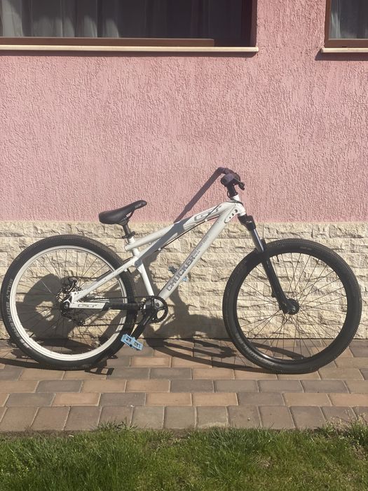 Vand GT dirt jumper