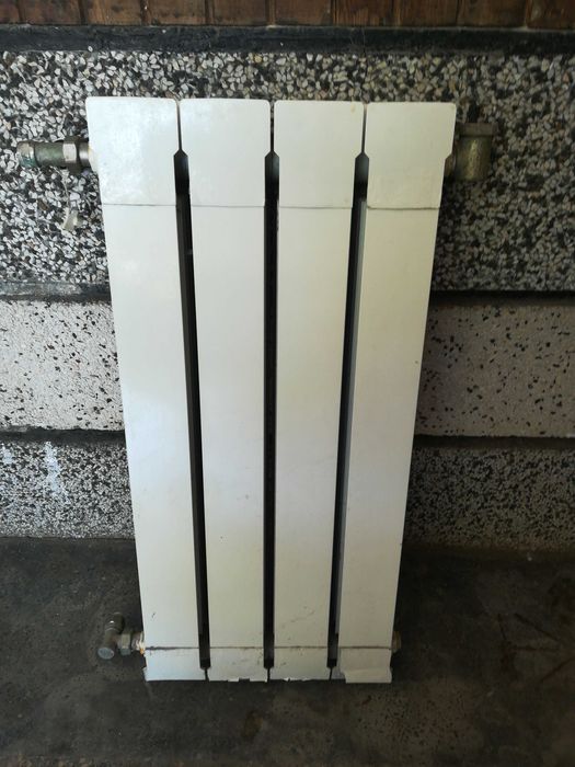 Алуминиев радиатор за парно