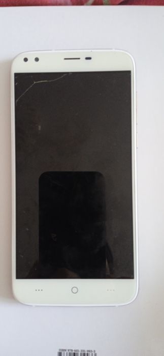 Телефон на запчасти