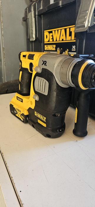 Rotopercutor Dewalt DCH 273