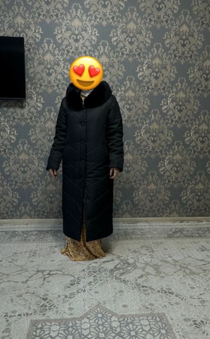 Продам пуховик с норковой вставкой