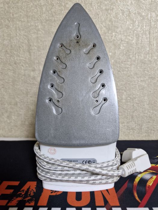 паровой утюг Maxwell