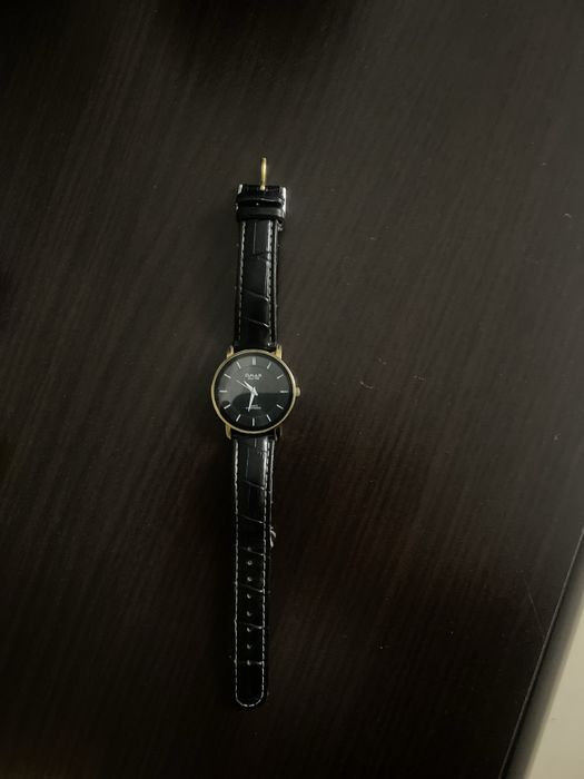 Часы Omax черные