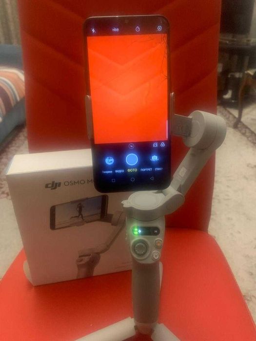 Стедикам стабилизатор DJI OSMO MOBILE SE
