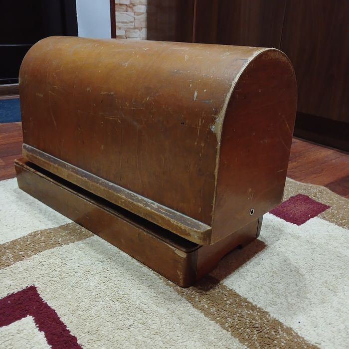 Советская  Швейная Машина