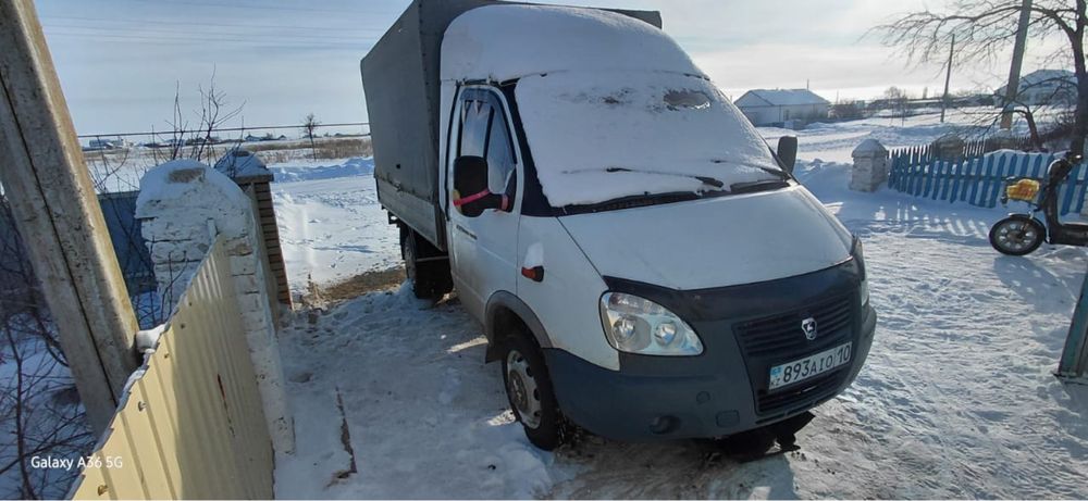 Продам газель скотовоз