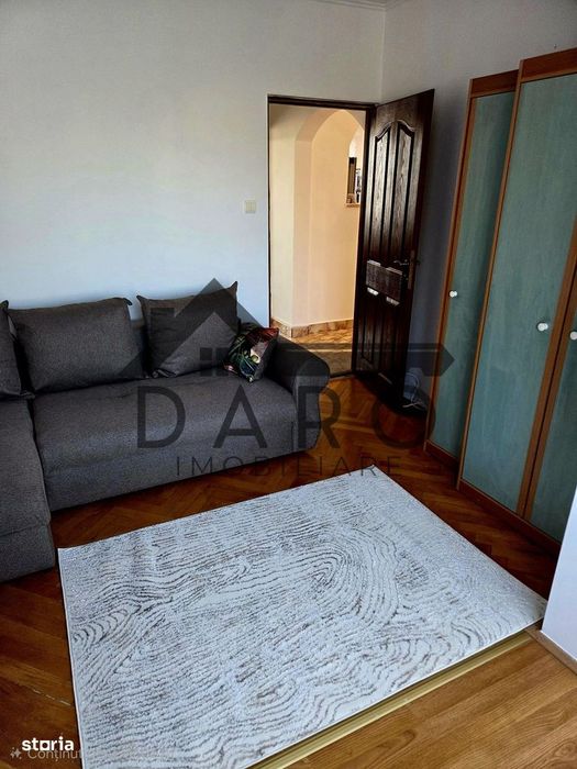 Închiriez apartament cu 3camere