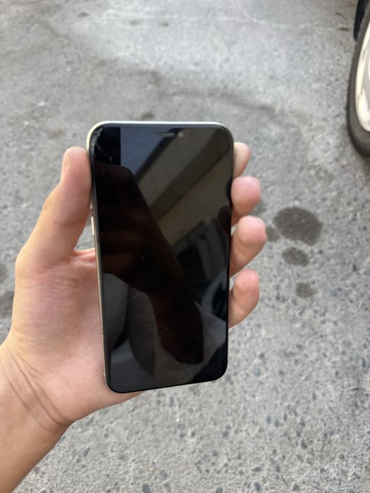 Продаётся iPhone x