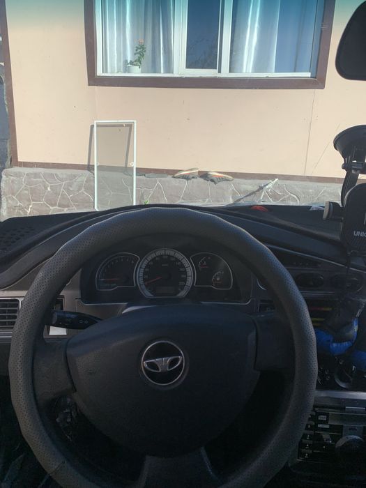 Продам авто Daewoo Nexia 2