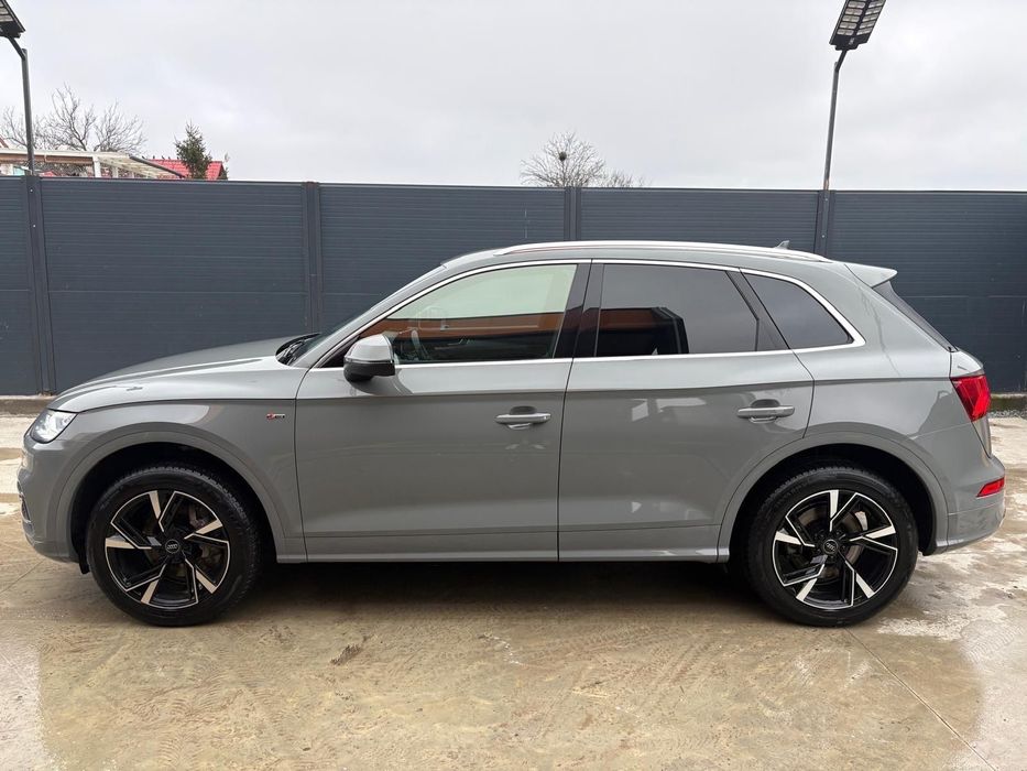 Audi Q5 Al doilea proprietar de la 11000 km pana in prezent.
