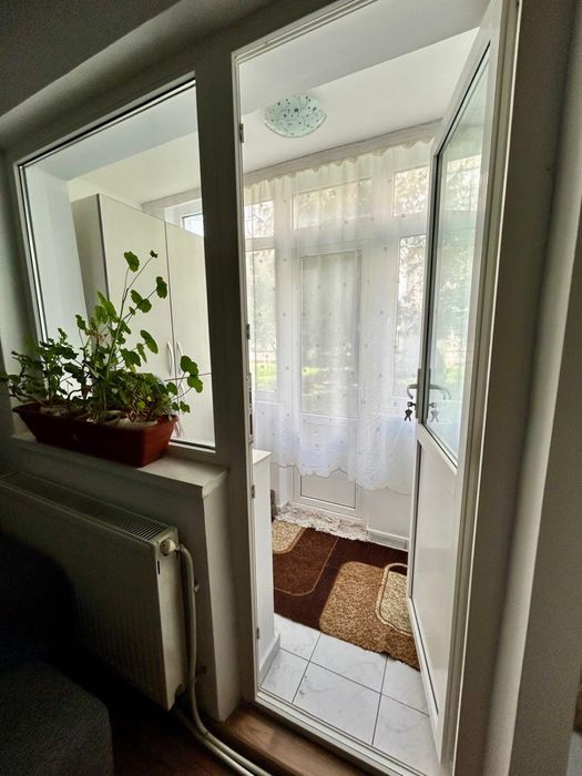 Inchiriez apartament 2 camere