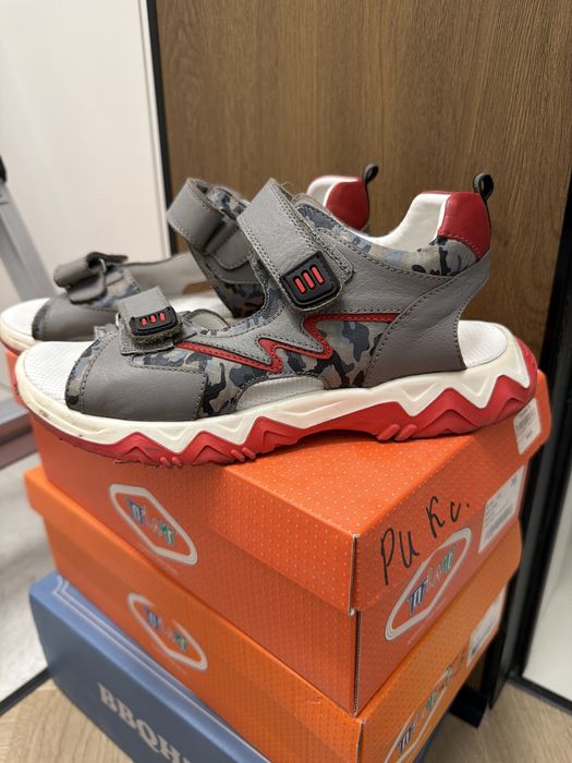 Детские сандали для мальчика тифлани