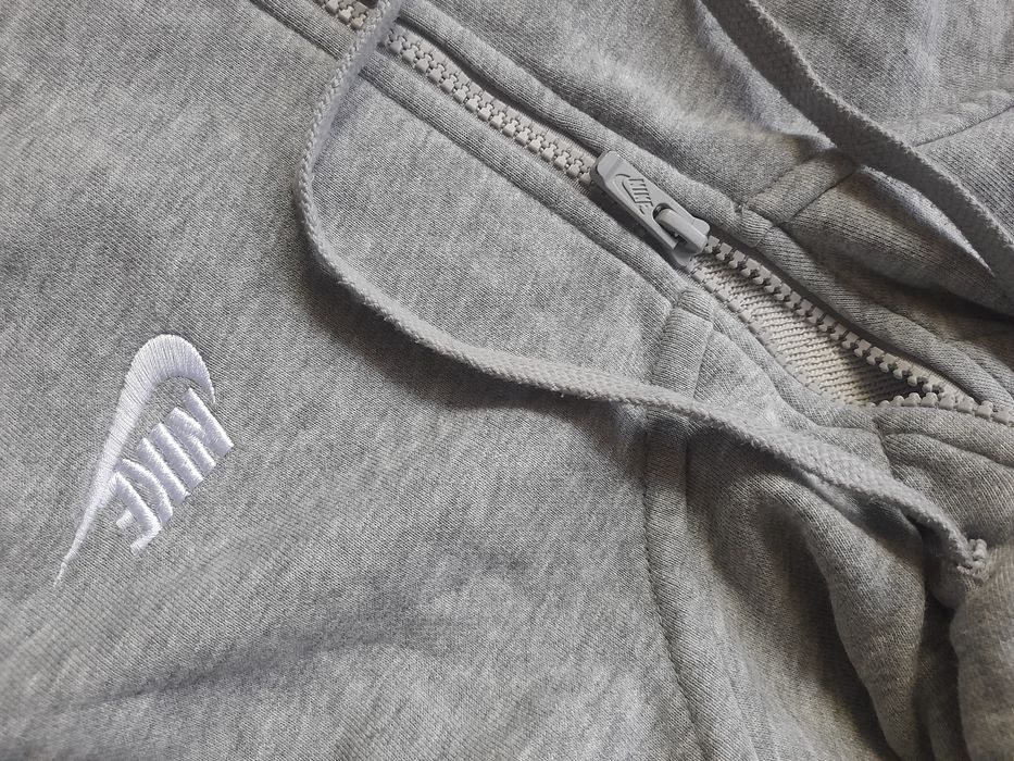 Nike мъжки суичър M- L размер.