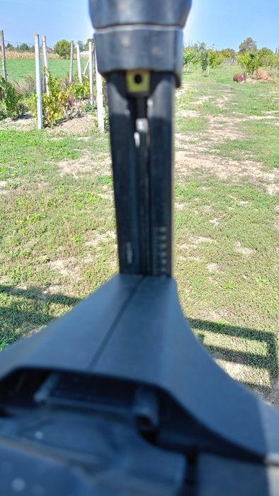 Vând bare portbagaj Thule