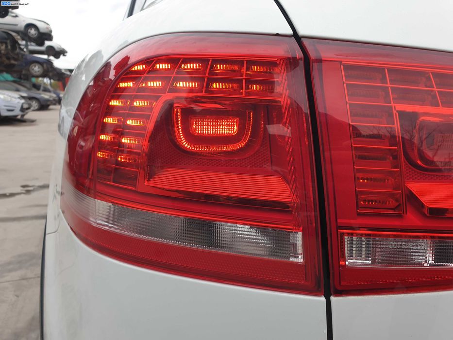 Tripla Lampa Stop Led Stanga de pe Aripa Caroserie Volkswagen Touareg 7P 2011 - 2014 [K8993]