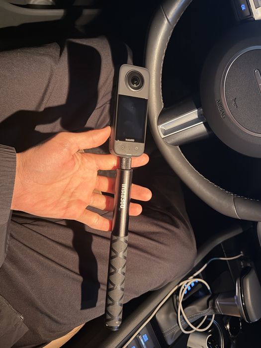 Insta 360 X3 экшен камера селфи палка