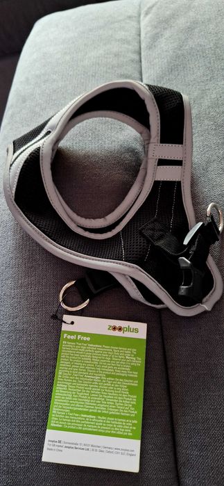 Vand ham pentru catel de mici dimensiuni.