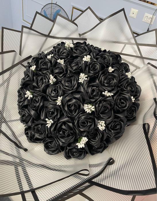 Атласные розы заказға