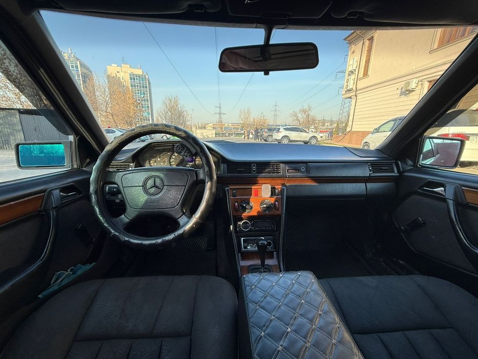 750000 Mercedes-Benc E200 Мерседес Е200
