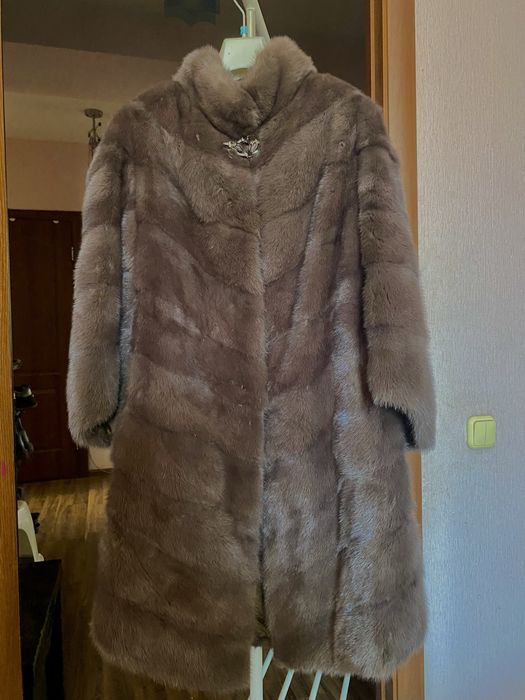 Шуба норковая продам