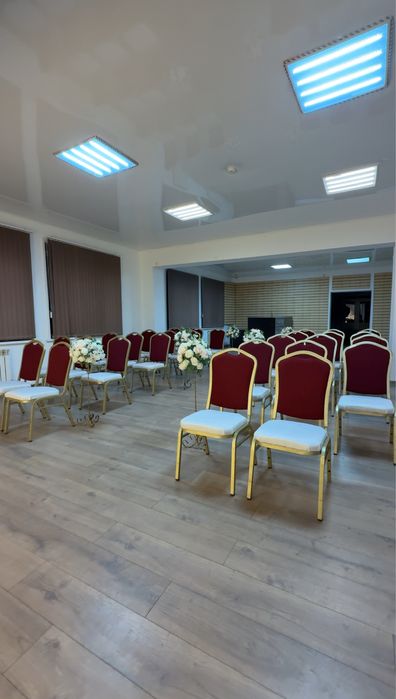 Продам стулья в шикарном состоянии