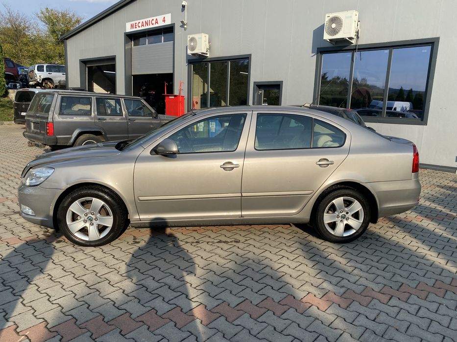 Dezmembrez Skoda Octavia 1.6 tdi CAYC