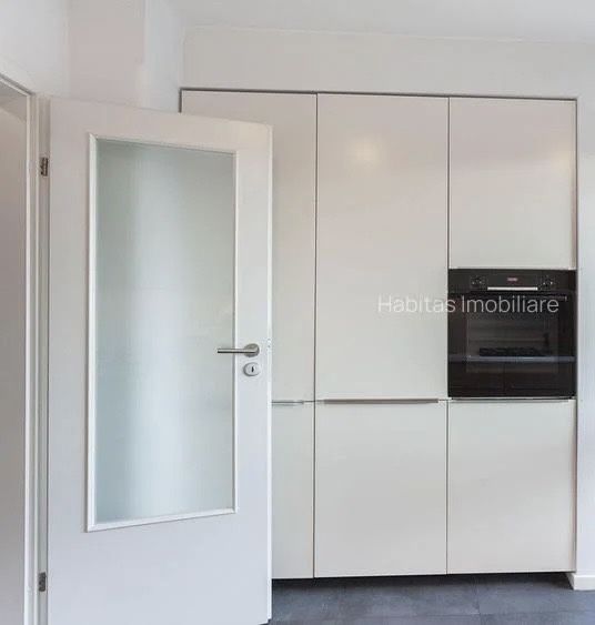 Bucătărie completă IKEA cu electrocasnice Bosch, Gorenje și Franke