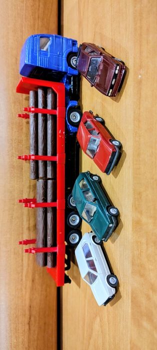 Mini machetute vw și audi 1/87