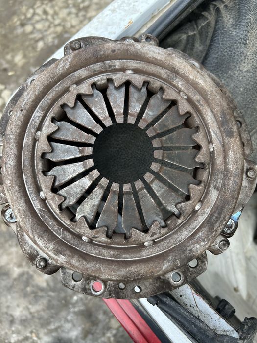 Запчасть ваз 2107 ципления