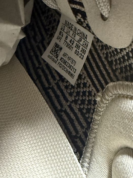 Yeezy 350v2 Slate marimea 42