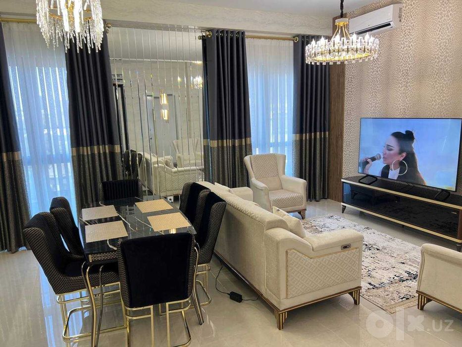 Сдается своя 2 комнатная квартира на Мирабад авеню Д блок.